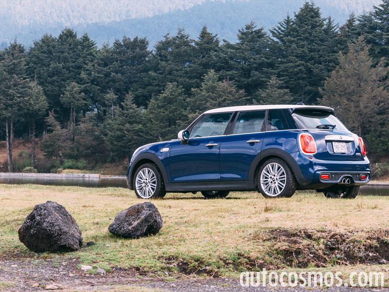 MINI Cooper S 5 puertas 2015