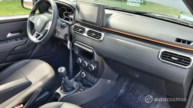 Renault Oroch 2023, primer contacto de manejo