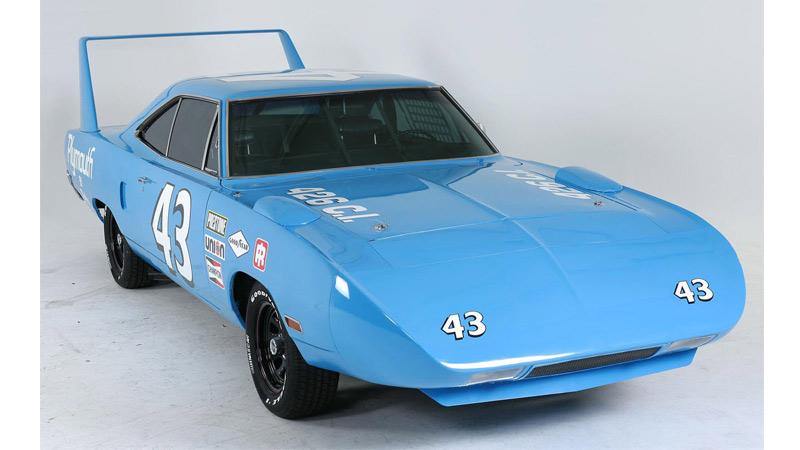 Top 10: Plymouth Roadrunner Superbird 1970
