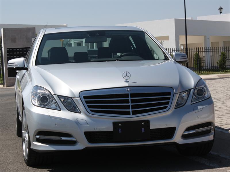 Mercedes-Benz E250 CGI Avantgarde 2012 a prueba