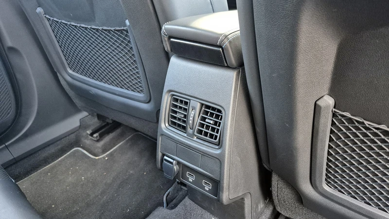 Test Drive Renault Arkana E-Tech Hybrid