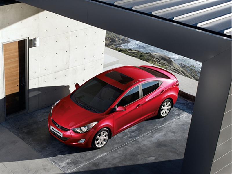 Hyundai Elantra anticipa su llega a Argentina