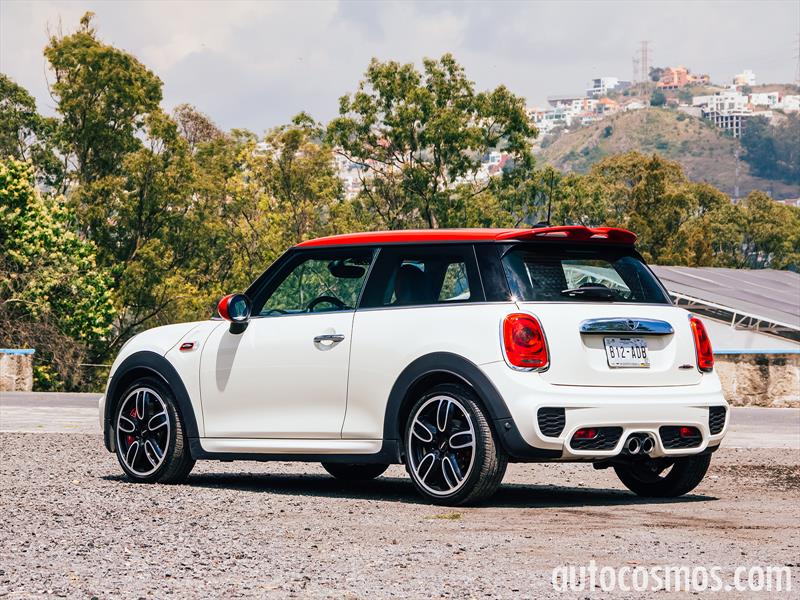 MINI John Cooper Works 2016