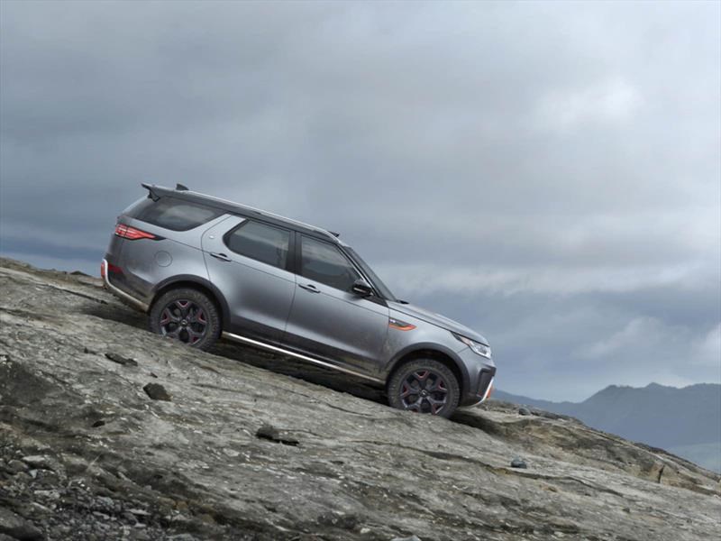 Land Rover Discovery SVX 2018