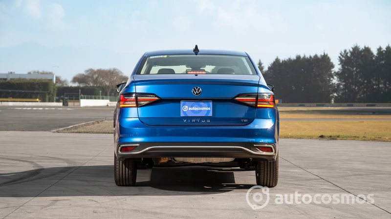 Volkswagen Virtus Highline 2023, a prueba