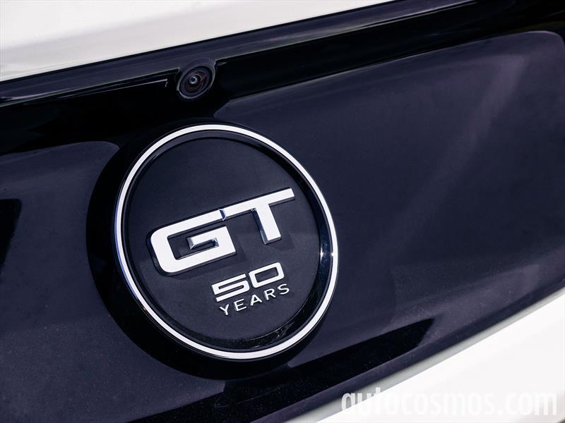 Ford Mustang 2015 50 aniversario