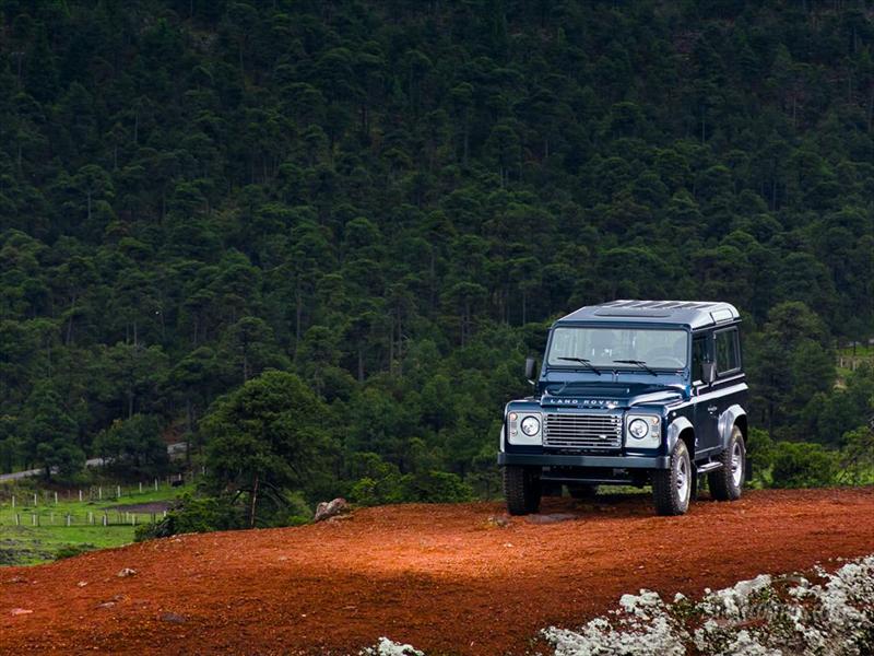Land Rover Defender SW 90” 2012 a prueba