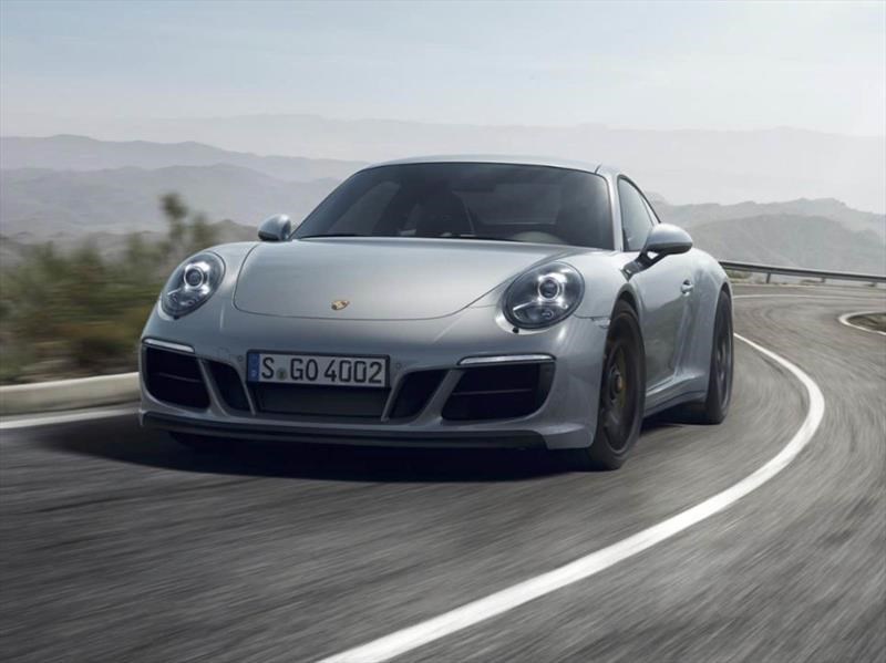 Porsche 911 GTS 2017