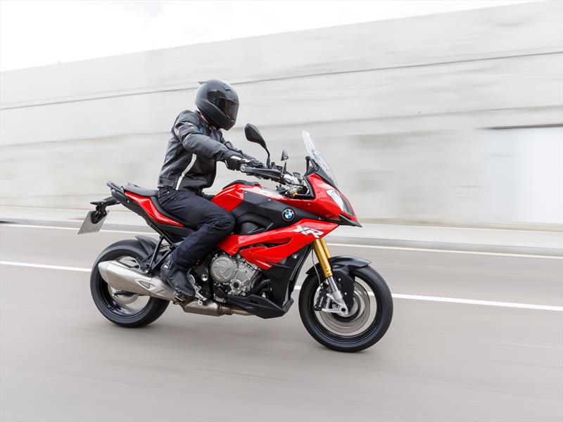 BMW S 1000 XR 2015