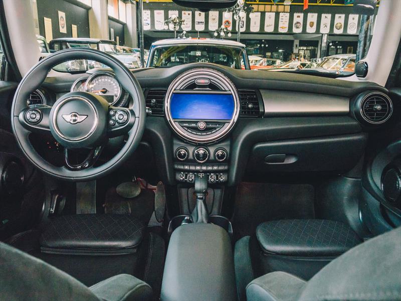 MINI Cooper 2014