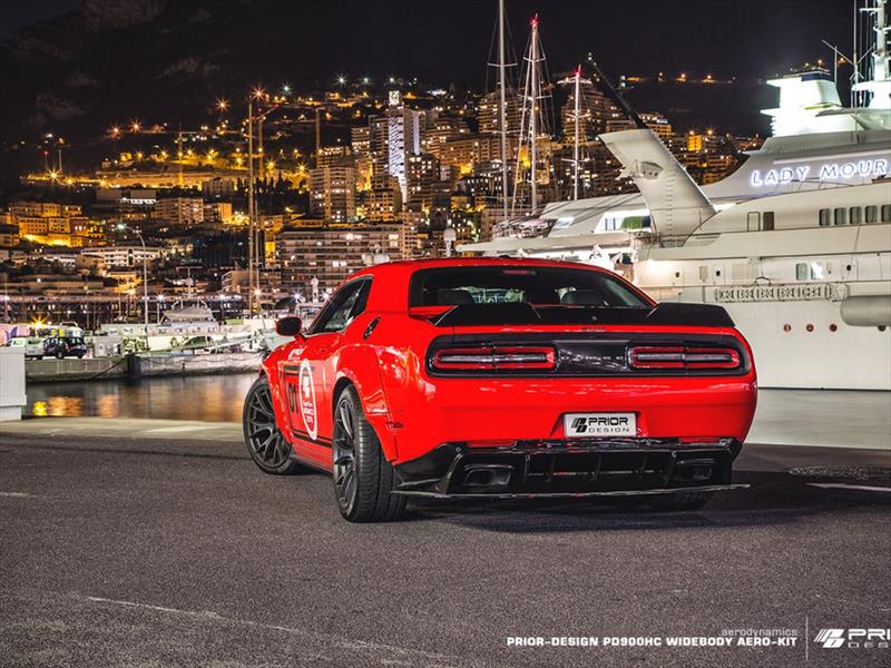 Dodge Challenger SRT Hellcat por Prior-Design