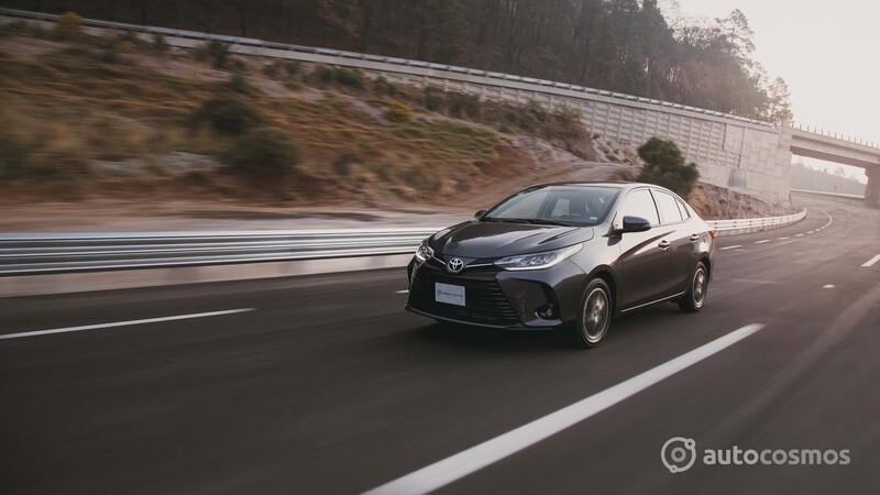 Toyota Yaris Sedán 2021 a prueba
