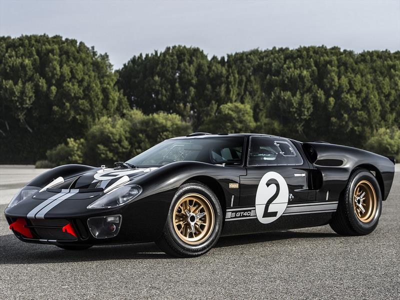 Ford GT40 MKII 50th Anniversary