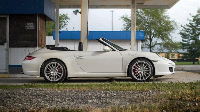 Porsche 911 con butaca central