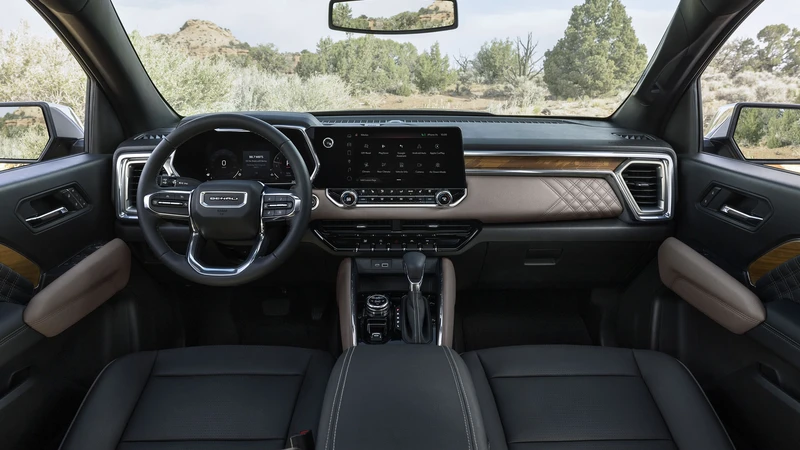 GMC Canyon Denali 2023