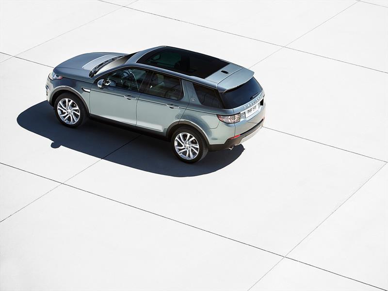 Land Rover Discovery Sport 2015