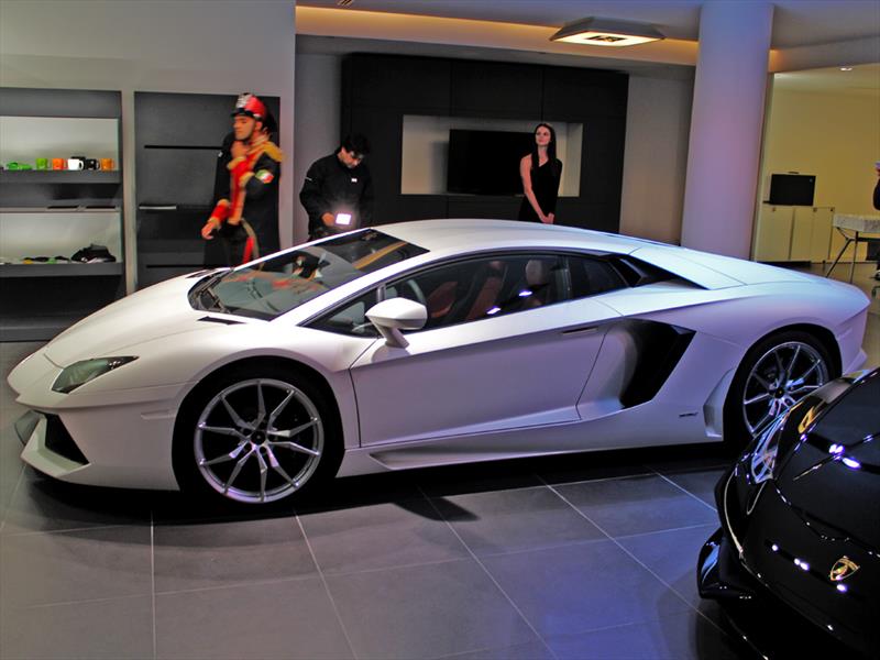 Galería: Bentley y Lamborghini Estreno en Chile