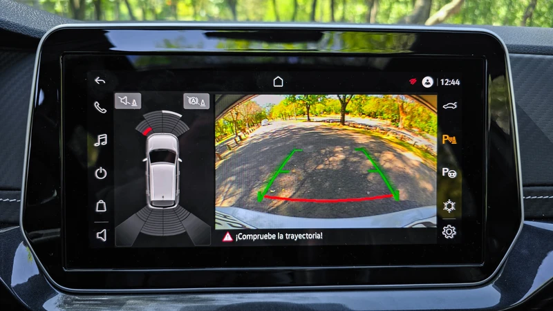 Test VW T-Cross 200 TSI 2025