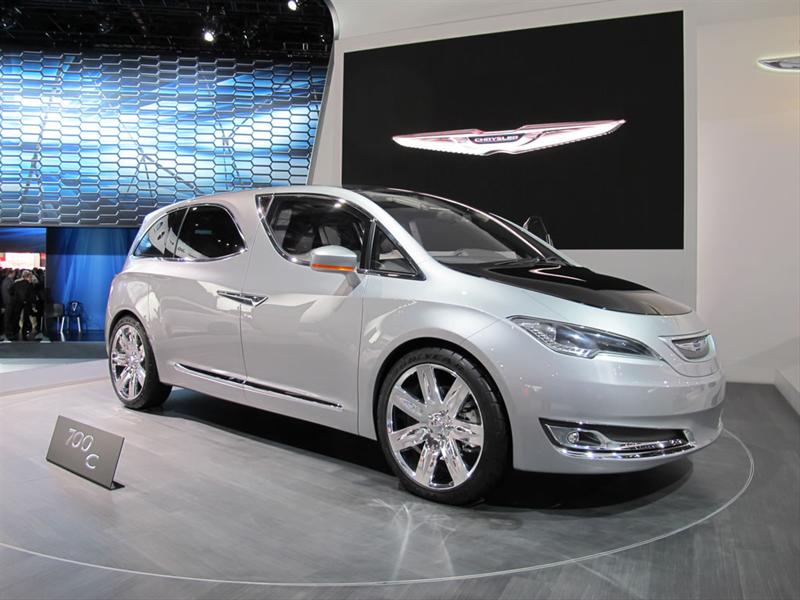 Chrysler 700 C Concept en el Salón de Detroit 2012