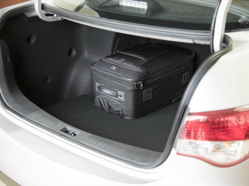 Nissan Almera 2013