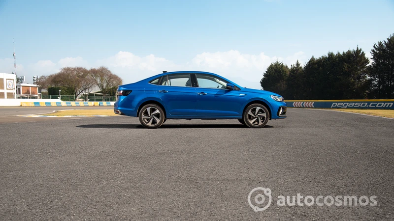 Volkswagen Virtus Highline 2023, a prueba
