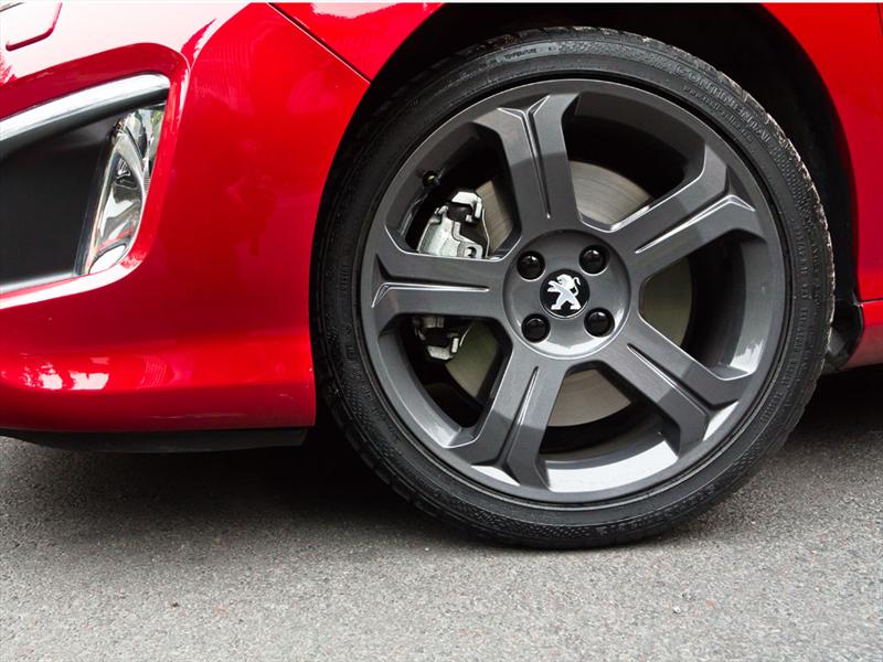 Peugeot 308 RC Turbo 2012 a prueba