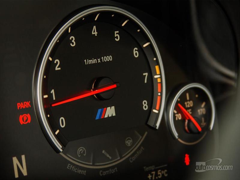 BMW M6 2013