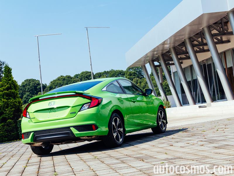 Honda Civic Coupé 2016