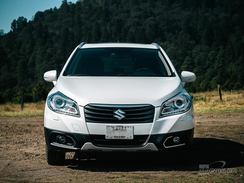Suzuki S-Cross 2014