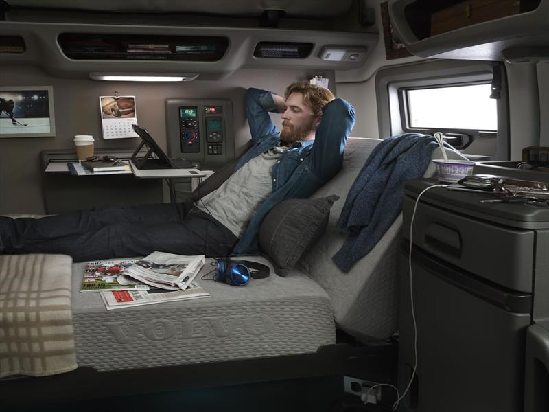 Volvo Trucks unboxing Récord Guinness