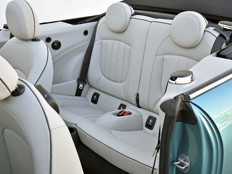 MINI Convertible 2017