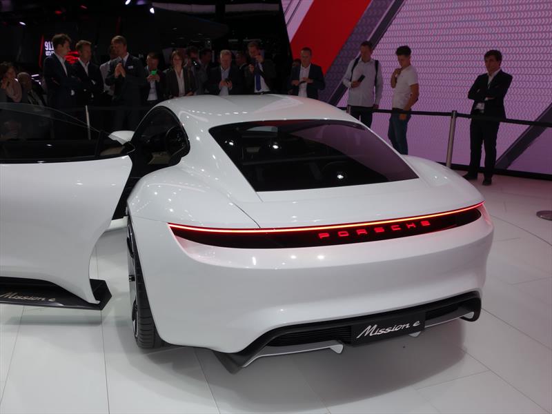 Porsche Mission E