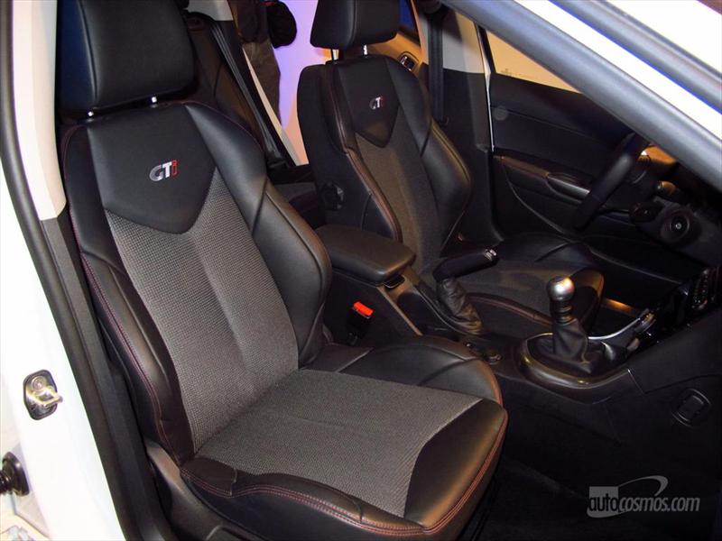 Peugeot 308 GTi en Argentina