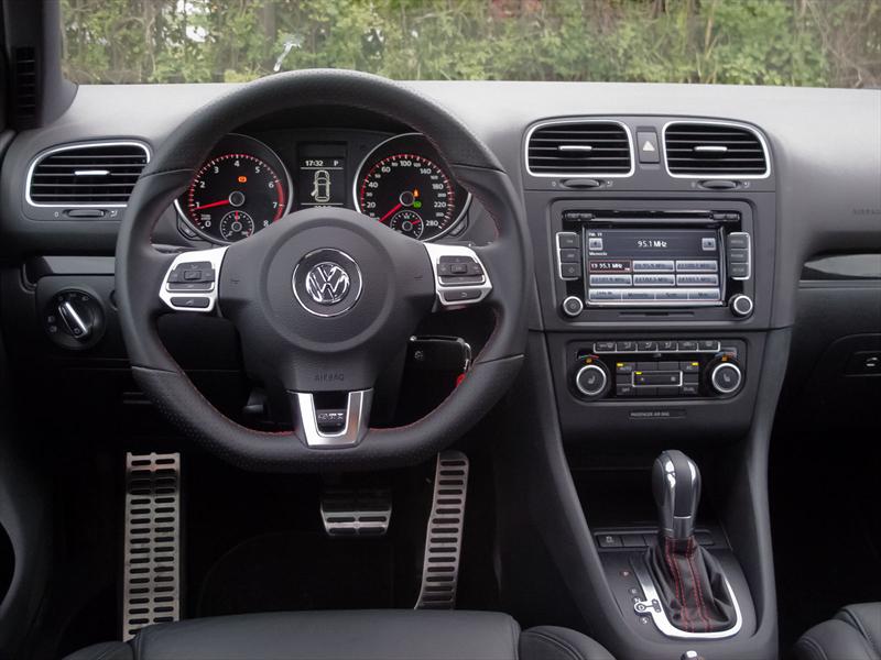 Golf GTI: Interior