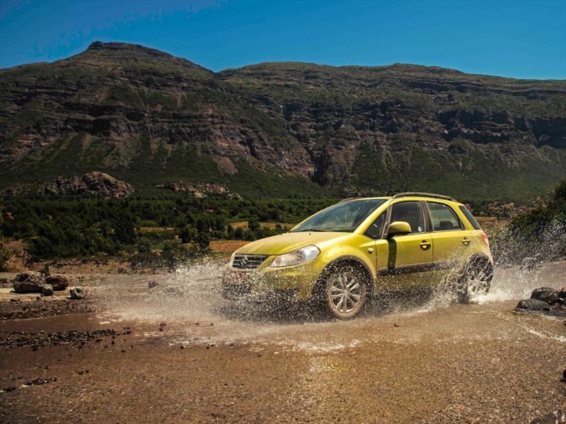 Suzuki Grand Nomade, Grand Vitara y SX4 2013