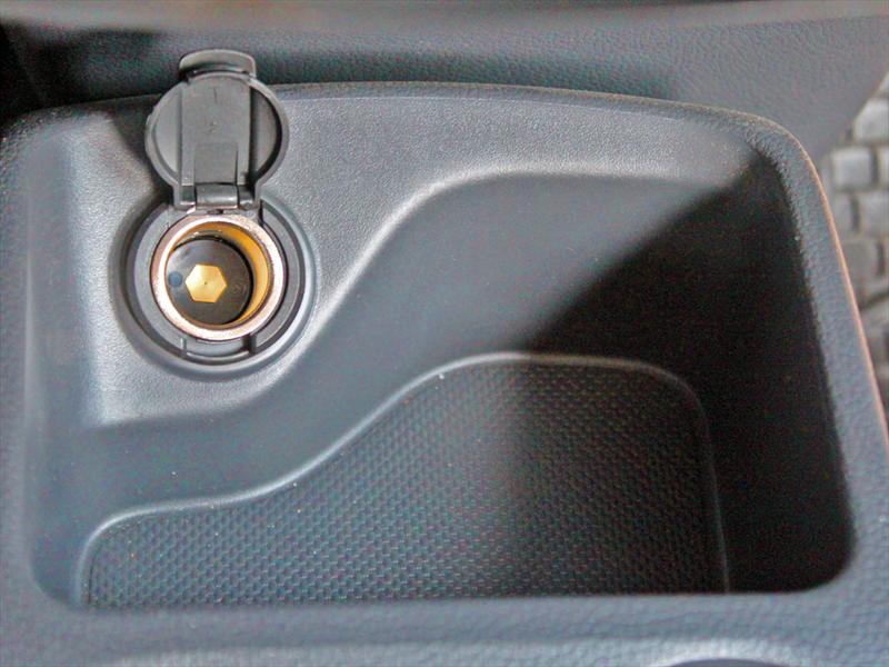 Hyundai EON 0,8L GLS Prueba de manejo