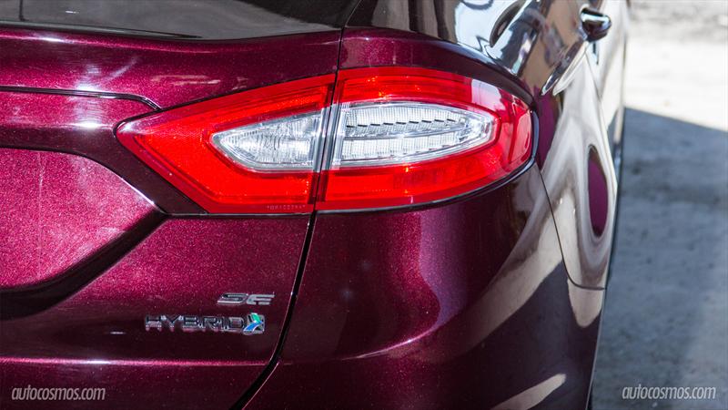 Ford Fusion Hybrid 2013