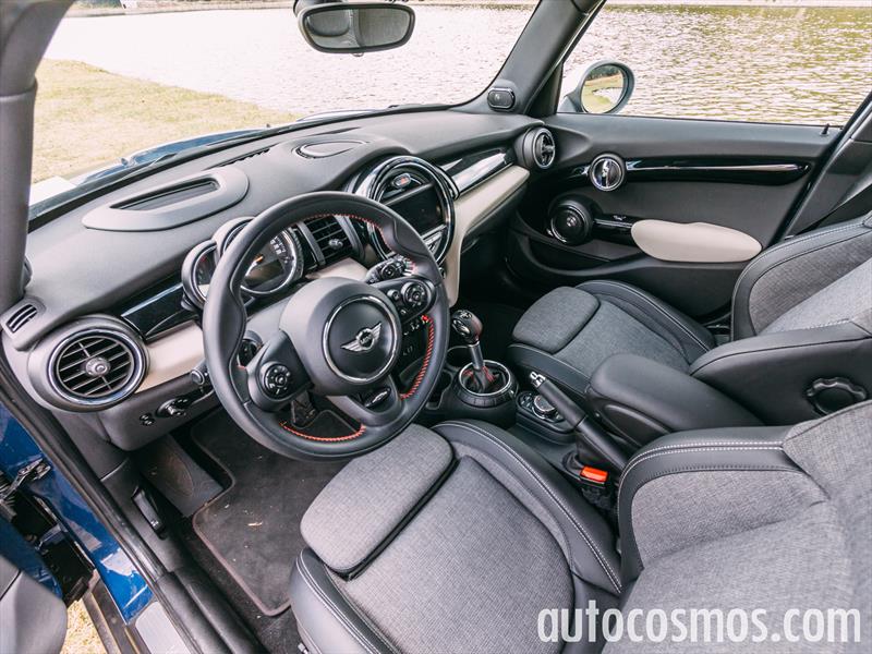 MINI Cooper S 5 puertas 2015