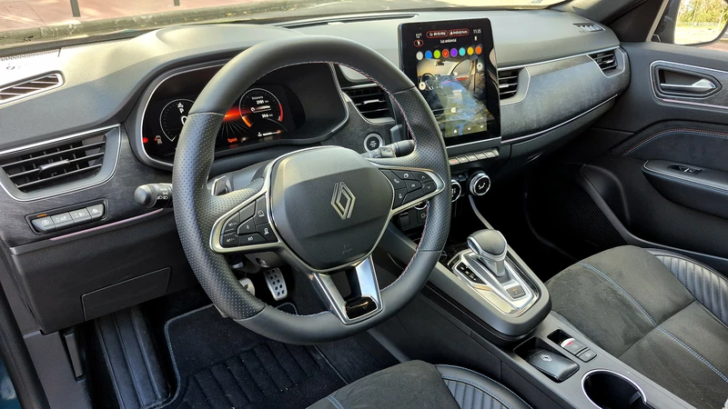 Test Drive Renault Arkana E-Tech Hybrid