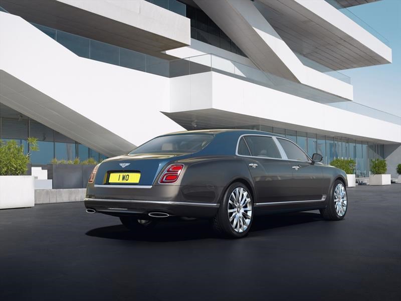 Bentley Mulsanne Hallmark Series by Mulliner