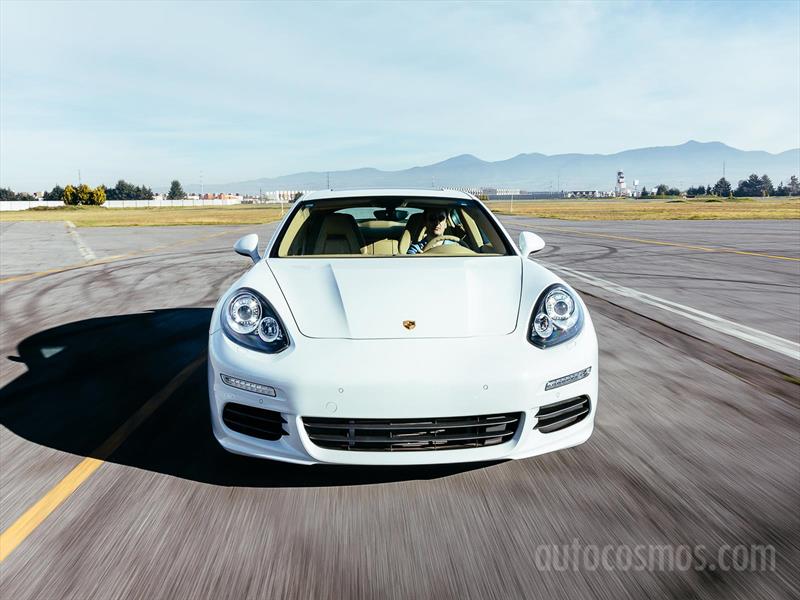 Porsche Panamera S E-Hybrid