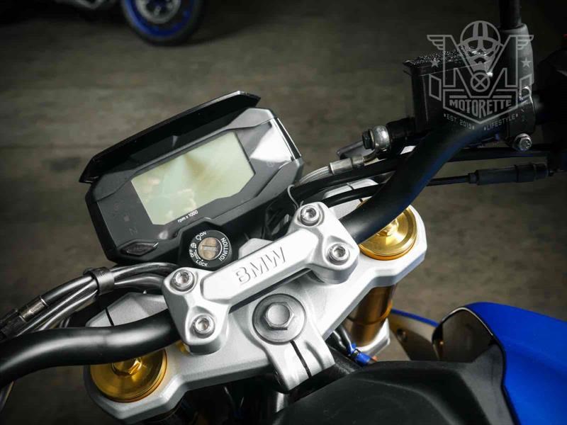 BMW G 310 R vs Yamaha MT-03