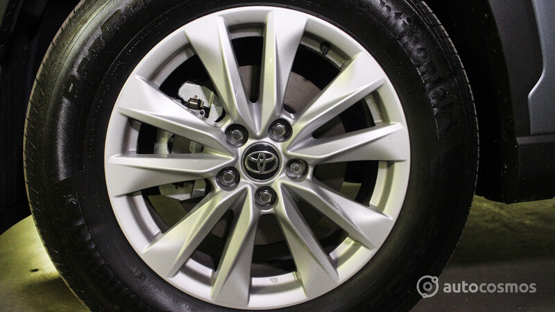 Toyota Corolla Cross 2022, prueba