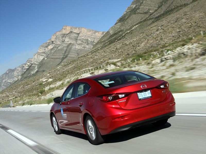 Mazda3 Tour Etapa 1: Salamanca - Monterrey
