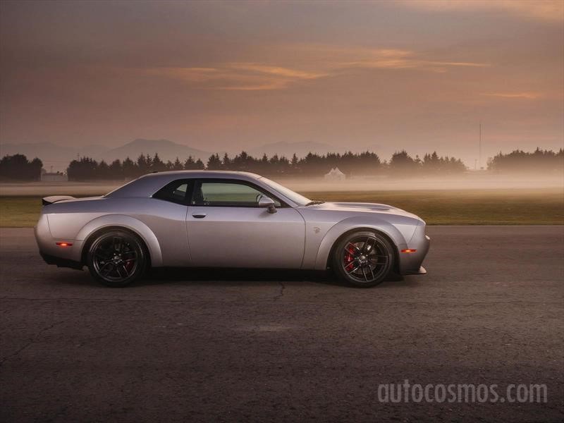 Dodge Challenger SRT Hellcat Widebody 2018