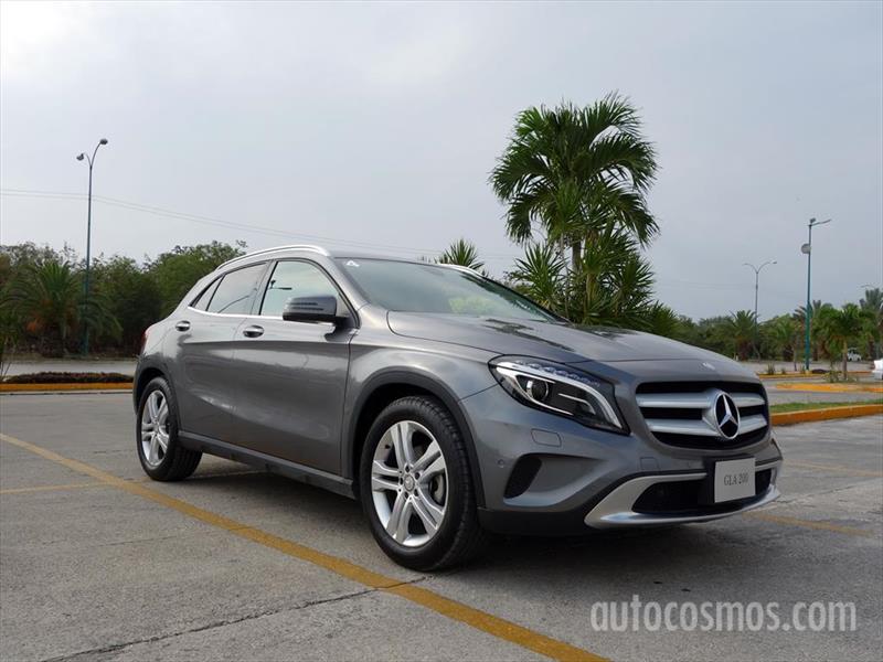 Mercedes-Benz GLA 2015