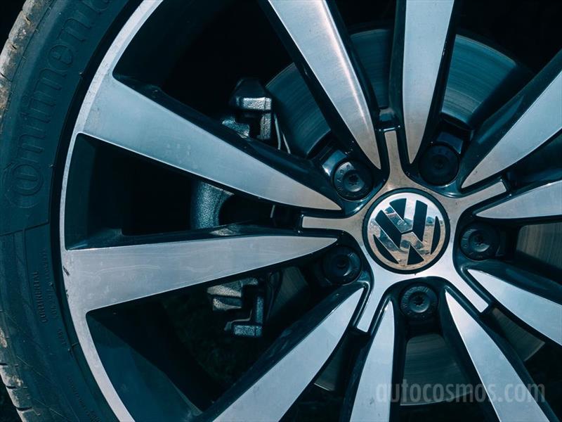 Volkswagen Beetle Turbo R 2014