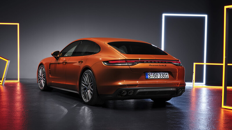 Porsche Panamera Turbo S 2021