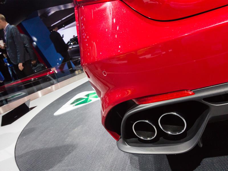 Alfa Romeo Giulia Quadrifoglio Verde 2017