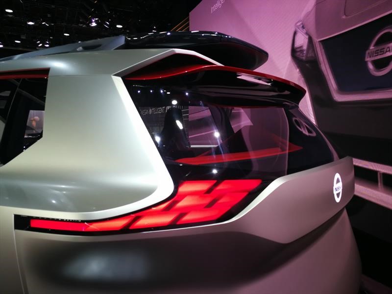 Nissan XMotion Concept